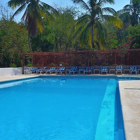 Hotel Arcoiris Puerto Escondido  Buitenkant foto