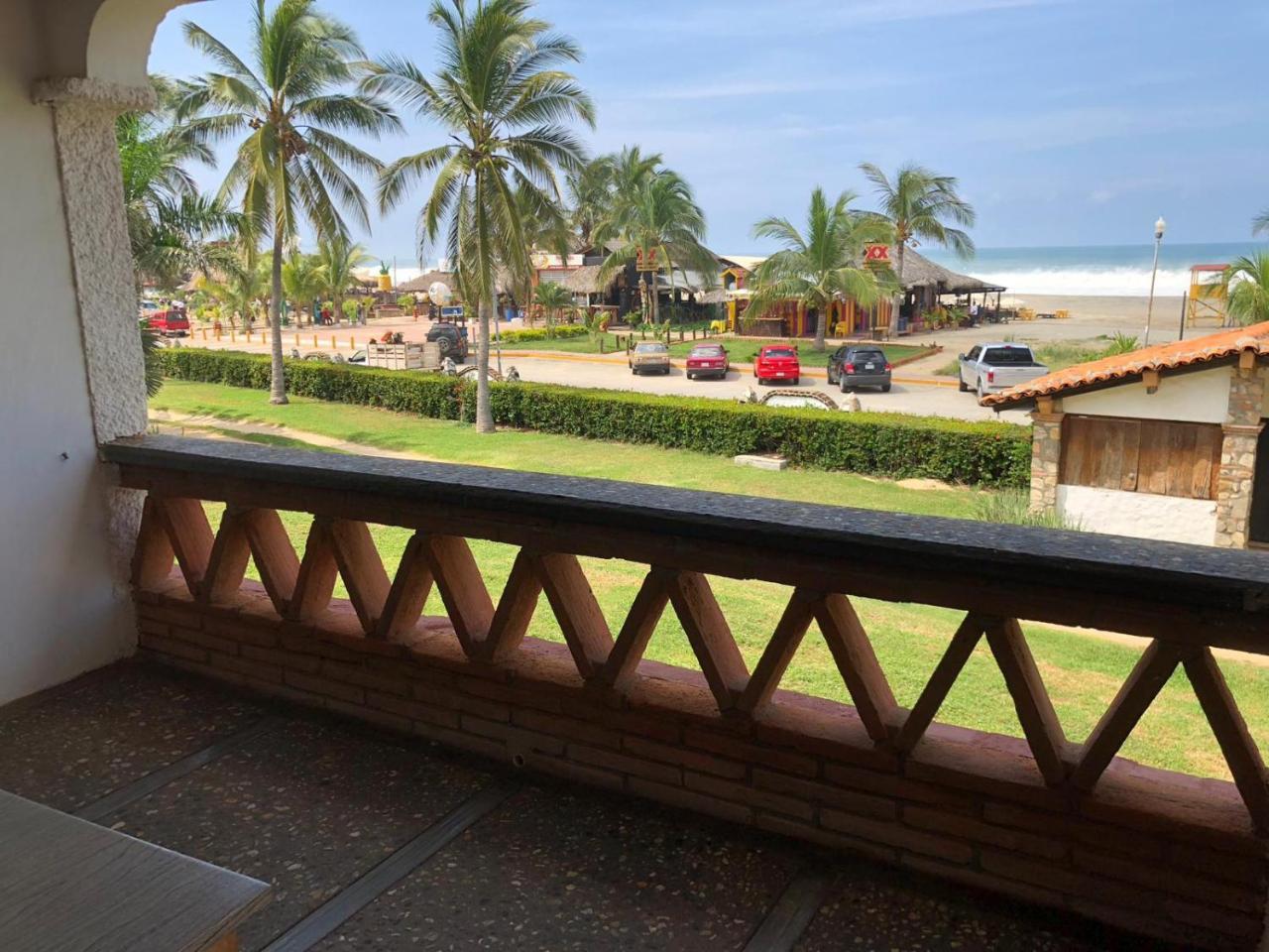 Hotel Arcoiris Puerto Escondido  Buitenkant foto
