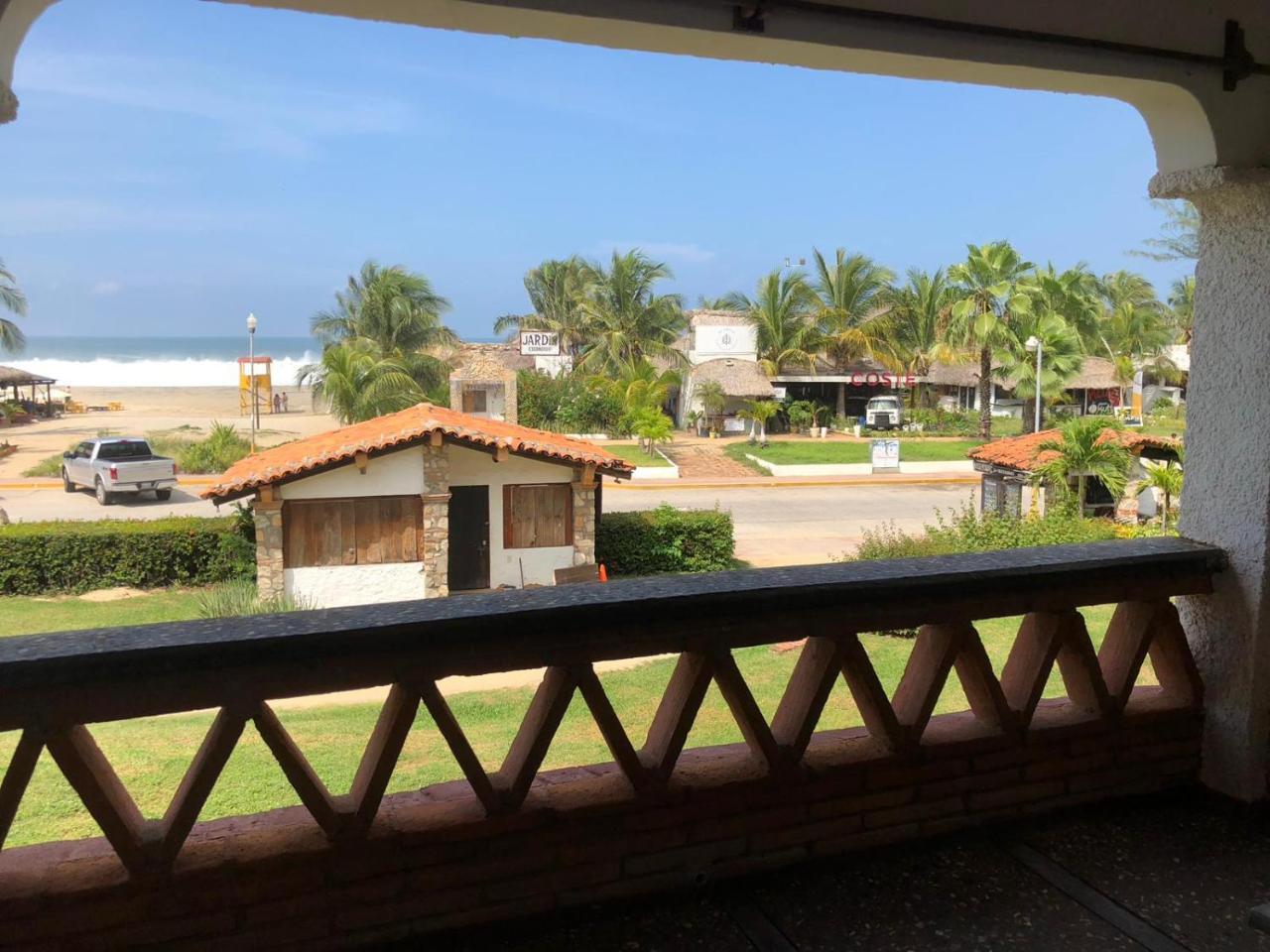 Hotel Arcoiris Puerto Escondido  Buitenkant foto